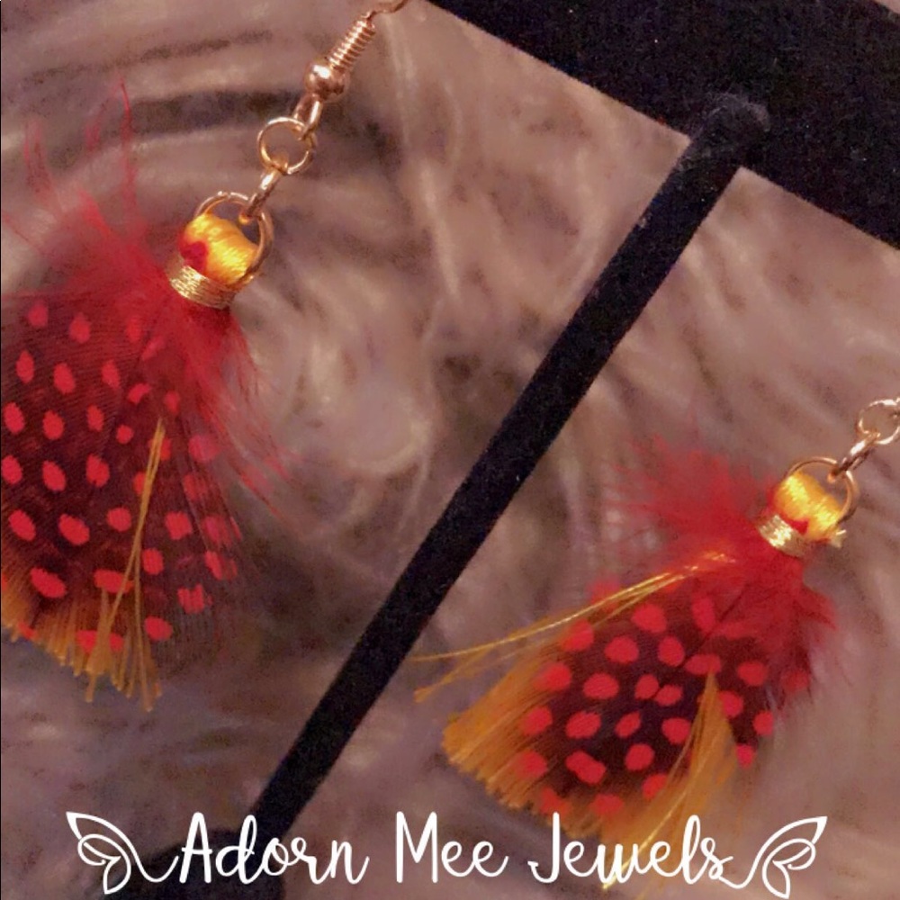 feather 🪶 earrings with Gold 💫